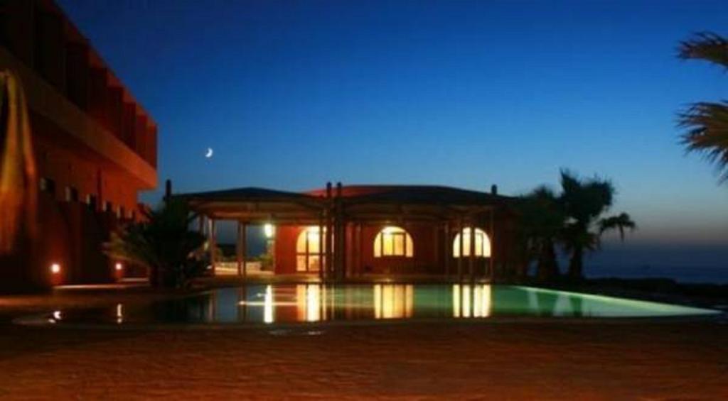 Hotel Bue Marino Pantelleria Bagian luar foto