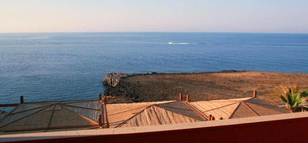 Hotel Bue Marino Pantelleria Bagian luar foto