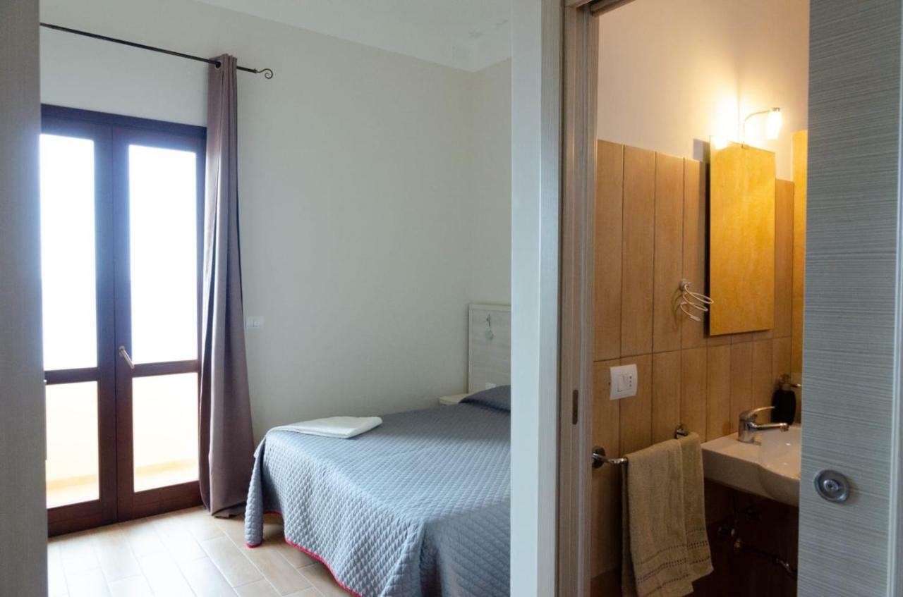 Hotel Bue Marino Pantelleria Bagian luar foto