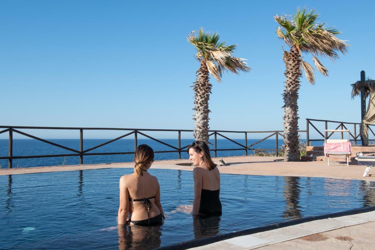 Hotel Bue Marino Pantelleria Bagian luar foto